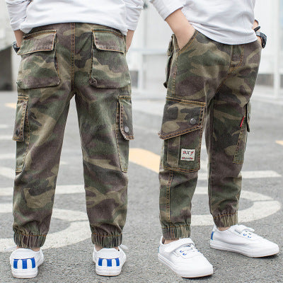 Children's pocket camouflage trousers